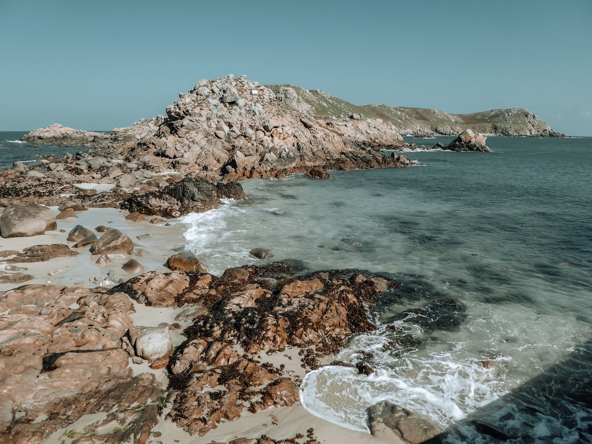 Brittany - pink granite coast - advice - mademoiselle - travel - blog - archipelago - seven islands