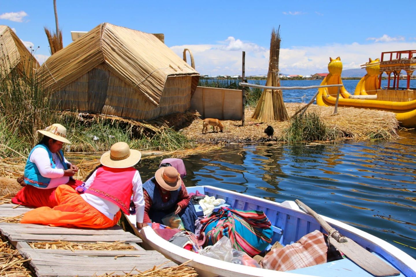 Uros, explorer les îles flottantes du lac Titicaca