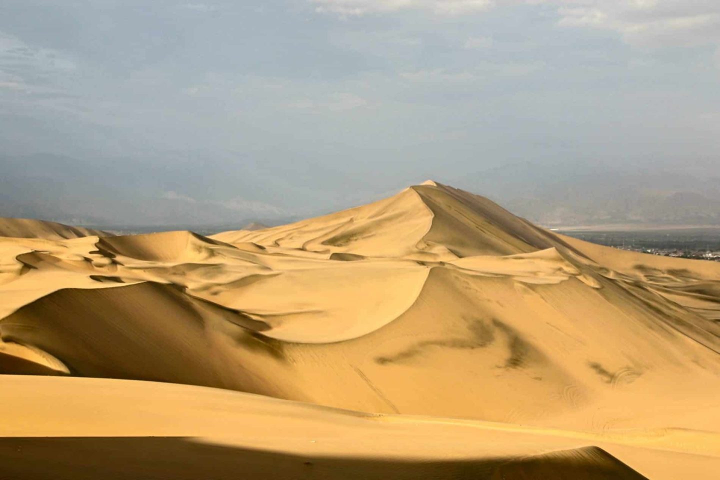 Ica, partez en buggy à l’assaut des dunes de sable