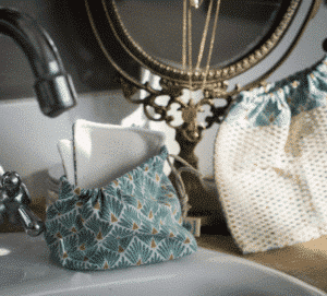 Bourse lingettes démaquillantes